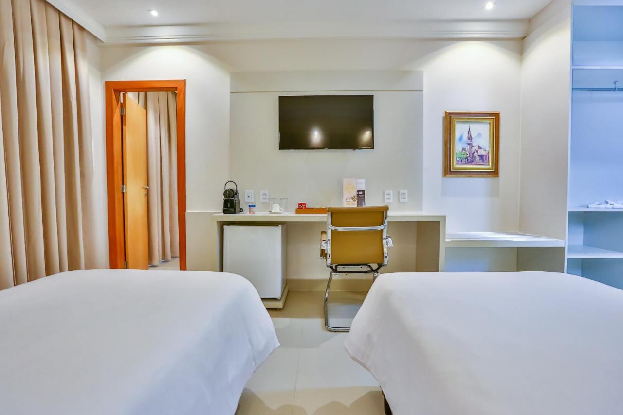 Golden Lis Hotel Boutique Гояния Екстериор снимка Deluxe Room
