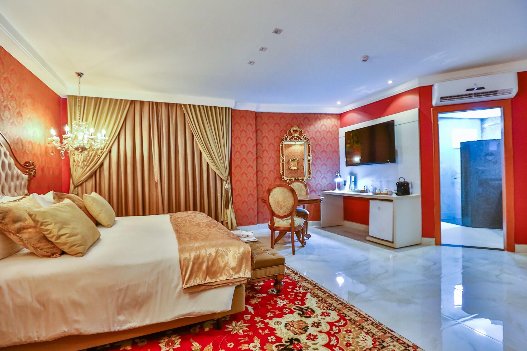 Golden Lis Hotel Boutique Гояния Екстериор снимка Suite